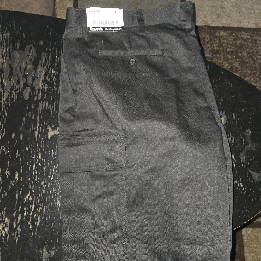 NWT‎ Men's Black Cargo Pants